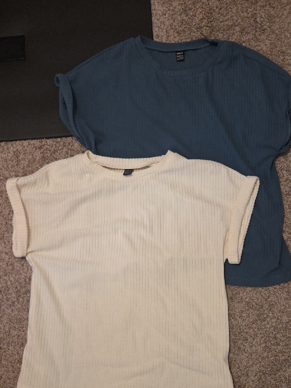 SHEIN Blue & Cream Short Sleeve Ribbed Knit Tops